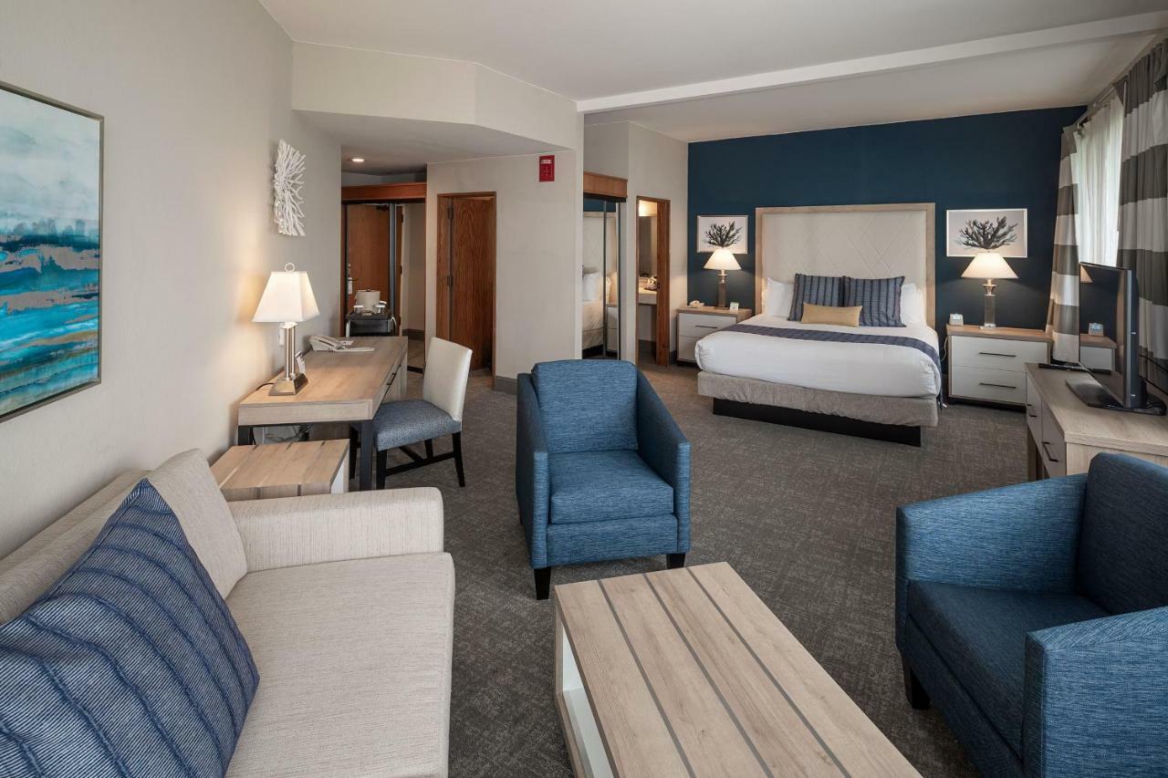 Bay Club And Marina 3*