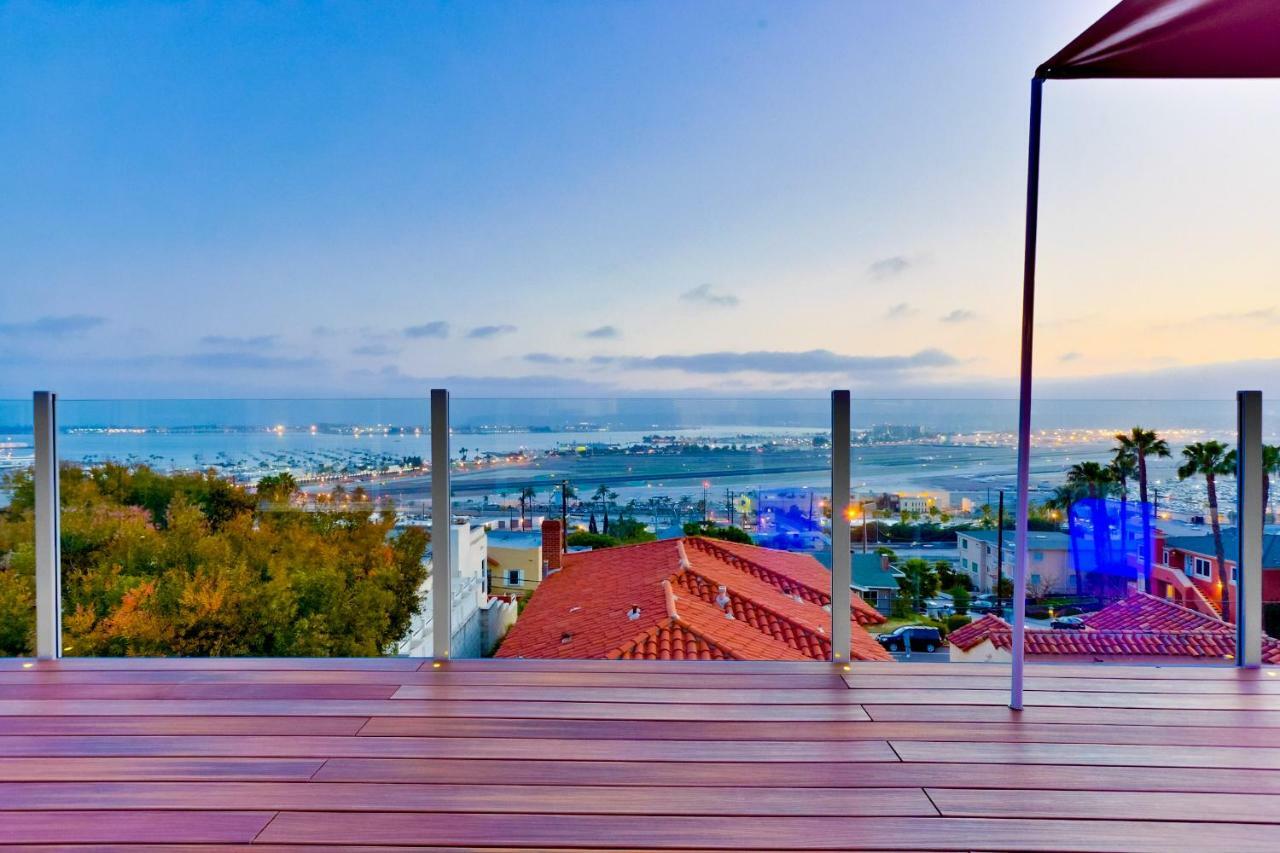Incredible Hilltop Luxury Bay View Retreat Holiday home *