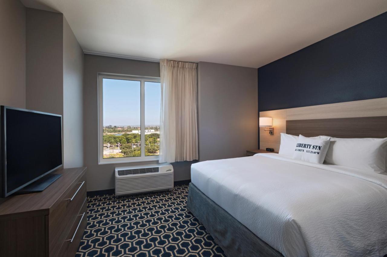 Towneplace By Marriott Airport/liberty Station Hotel 3*