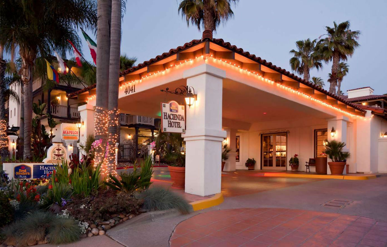 Western Hacienda Old Town Hotel